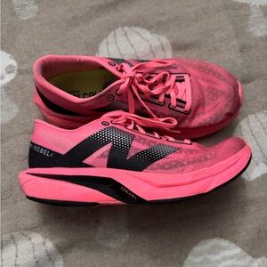 New Balance Women's Pink Fuel Cell Rebel